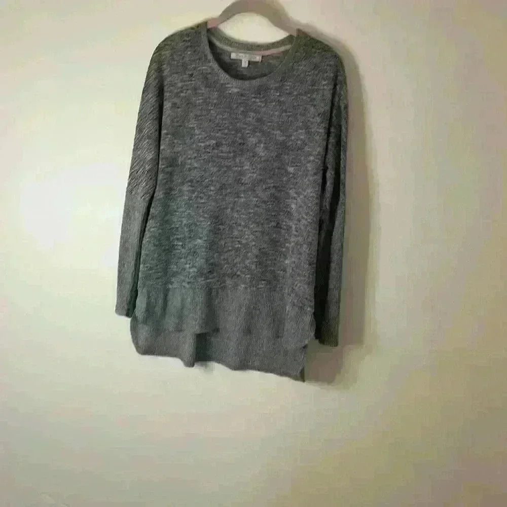 Piper &Taylor grey high / low sweater